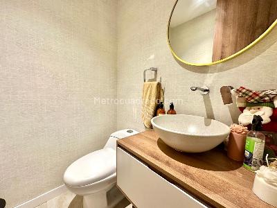 Apartamento de 4 alcobas en venta en Calleja Baja, Bogotá, 187 m² · foto 12 de 20