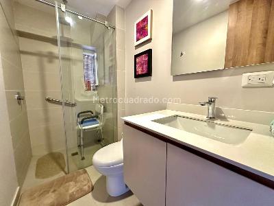 Apartamento de 4 alcobas en venta en Calleja Baja, Bogotá, 187 m² · foto 10 de 20