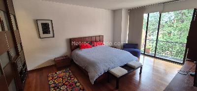 Apartamento de 2 alcobas en venta en Los Rosales, Bogotá, 210 m² · foto 17 de 20