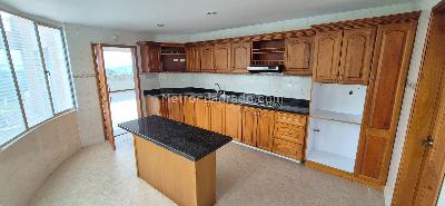 Casa de 4 alcobas en venta en Cerros De Yerbabuena, Chía, 398 m² · foto 8 de 20