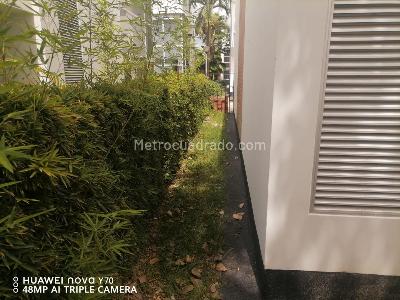 Casa de 3 alcobas en venta en Condominio Campestre Quintas De San Francisco, Ibagué, 236 m² · foto 18 de 19