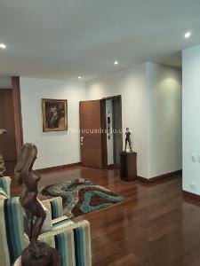 Apartamento de 3 alcobas en venta en Los Rosales Emaus, Bogotá, 335 m² · foto 11 de 20