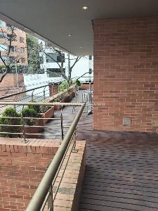 Apartamento de 3 alcobas en venta en Los Rosales Emaus, Bogotá, 335 m² · foto 18 de 20