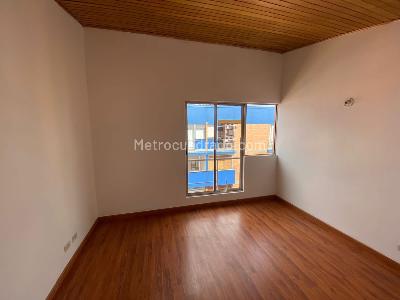 Casa de 3 alcobas en venta en Villas Del Mediterraneo Usaquen, Bogotá, 79 m² · foto 17 de 20