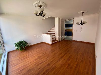 Casa de 3 alcobas en venta en Villas Del Mediterraneo Usaquen, Bogotá, 79 m² · foto 2 de 20