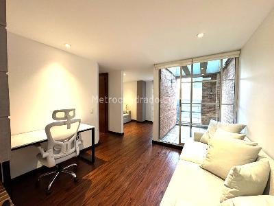 Apartamento en venta en Bella Suiza, Bogotá · foto 3 de 15