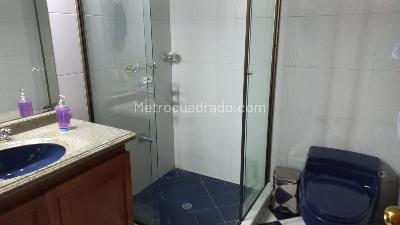 Apartamento de 3 alcobas en venta en Chico Navarra, Bogotá, 160 m² · foto 14 de 20