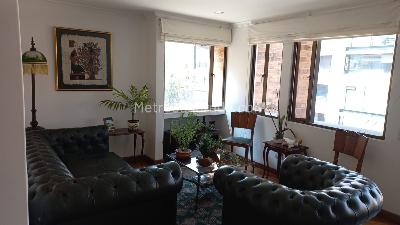 Apartamento de 3 alcobas en venta en Chico Navarra, Bogotá, 160 m² · foto 2 de 20
