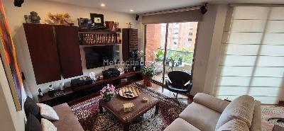 Apartamento de 3 alcobas en venta en Entremontes, Bogotá, 228 m² · foto 2 de 20