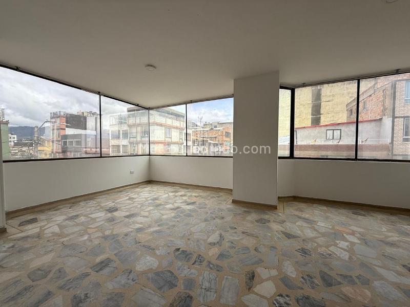 Edificio de Oficinas en Venta, RESTREPO, Bogotá D.C. - Vista 3