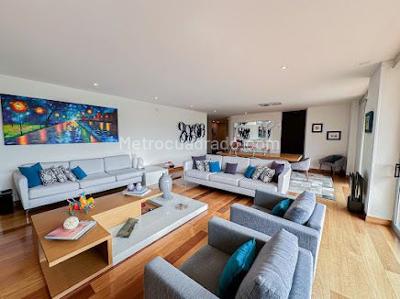 Apartamento de 3 alcobas en venta en Bosques Del Marques, Bogotá, 345 m² · foto 2 de 12