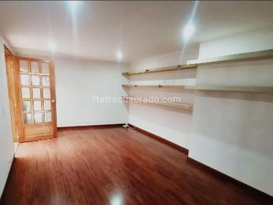 Apartamento en venta en Los Rosales, Bogotá · foto 4 de 18