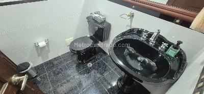 Apartamento de 3 alcobas en venta en Refugio Alto, Bogotá, 209 m² · foto 11 de 20