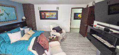 Apartamento de 3 alcobas en venta en Refugio Alto, Bogotá, 209 m² · foto 12 de 20