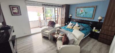 Apartamento de 3 alcobas en venta en Refugio Alto, Bogotá, 209 m² · foto 14 de 20