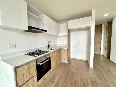 Apartamento de 2 alcobas en venta en Chico Norte Iii, Bogotá, 68 m² · foto 2 de 20
