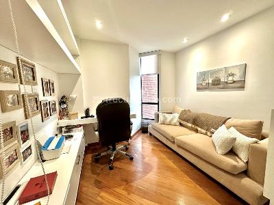 Apartamento de 3 alcobas en venta en Alamedadel Country, Bogotá, 170 m² · foto 8 de 20