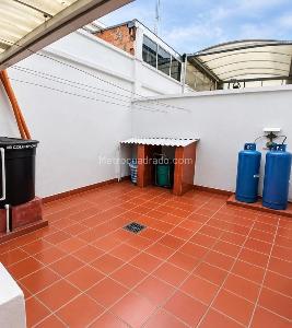 Casa de 4 alcobas en venta en La Soledad, Bogotá, 285 m² · foto 18 de 19