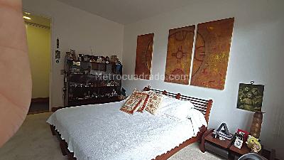 Apartamento de 3 alcobas en venta en Parque Del Virrey, Bogotá, 222 m² · foto 13 de 20