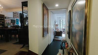 Apartamento de 3 alcobas en venta en Parque Del Virrey, Bogotá, 222 m² · foto 16 de 20