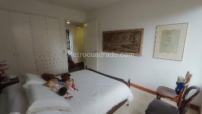 Apartamento de 3 alcobas en venta en Parque Del Virrey, Bogotá, 222 m² · foto 17 de 20