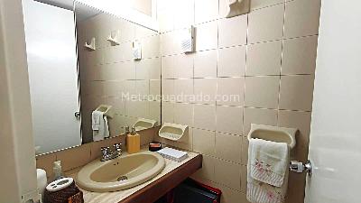 Apartamento de 3 alcobas en venta en Parque Del Virrey, Bogotá, 222 m² · foto 18 de 20
