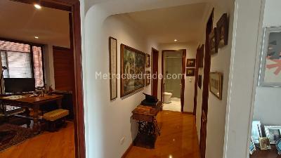 Apartamento de 2 alcobas en venta en Rincon Del Chico, Bogotá, 104 m² · foto 5 de 12