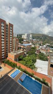 Apartamento en venta en Bellavista, Cali · foto 2 de 12