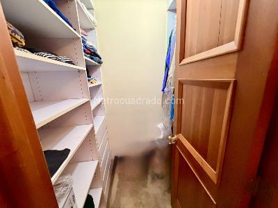 Apartamento de 3 alcobas en venta en Los Rosales, Bogotá, 187 m² · foto 14 de 20