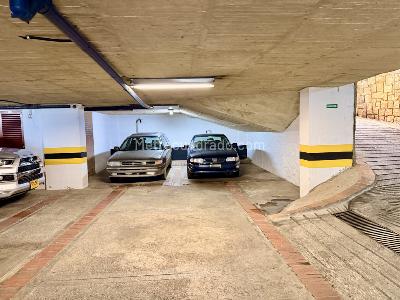 Apartamento de 3 alcobas en venta en Los Rosales, Bogotá, 187 m² · foto 19 de 20