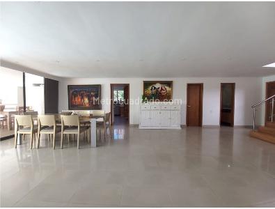 Apartamento de 5 alcobas en venta en La Visitacion, Medellín, 456 m² · foto 6 de 20