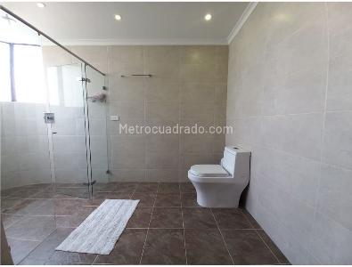 Apartamento de 5 alcobas en venta en La Visitacion, Medellín, 456 m² · foto 19 de 20