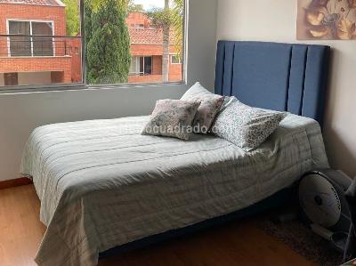 Casa de 3 alcobas en venta en Benedictinos, Envigado, 220 m² · foto 11 de 15