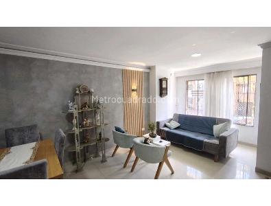 Apartamento de 3 alcobas en venta en Lorena, Medellín, 152 m² · foto 1 de 16