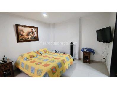 Apartamento de 3 alcobas en venta en Lorena, Medellín, 152 m² · foto 11 de 16