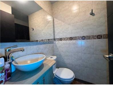 Apartamento de 3 alcobas en venta en Lorena, Medellín, 152 m² · foto 16 de 16
