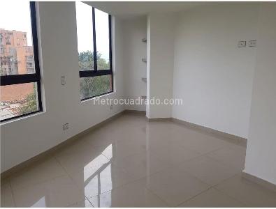 Apartamento de 3 alcobas en venta en Laureles, Medellín, 130 m² · foto 6 de 14