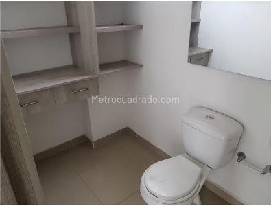 Apartamento de 3 alcobas en venta en Laureles, Medellín, 130 m² · foto 10 de 14