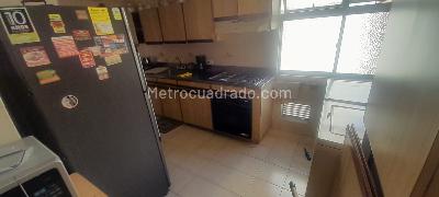 Apartamento de 3 alcobas en venta en Laureles Santa Teresita, Medellín, 134 m² · foto 5 de 14