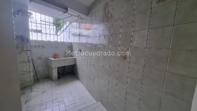 Apartamento de 3 alcobas en venta en Laureles, Medellín, 150 m² · foto 10 de 12