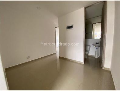 Apartamento de 3 alcobas en venta en Laureles La Almeria, Medellín, 70 m² · foto 3 de 10
