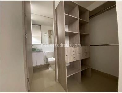 Apartamento de 3 alcobas en venta en Laureles La Almeria, Medellín, 70 m² · foto 8 de 10