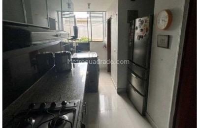 Apartamento de 3 alcobas en venta en Milla De Oro Poblado, Medellín, 93 m² · foto 4 de 19