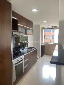Apartamento en venta en Los Colores, Medellín · foto 2 de 14