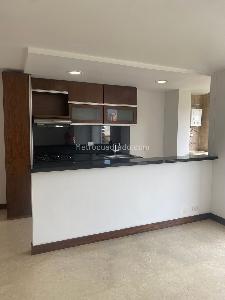 Apartamento en venta en Los Colores, Medellín · foto 5 de 14