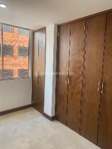 Apartamento en venta en Los Colores, Medellín · foto 6 de 14