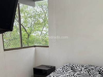 Apartamento de 3 alcobas en venta en Las Antillas, Envigado, 57 m² · foto 11 de 15