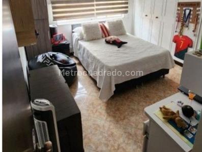 Apartamento de 3 alcobas en venta en Conquistadores, Medellín, 126 m² · foto 6 de 12