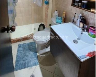 Apartamento de 3 alcobas en venta en Conquistadores, Medellín, 126 m² · foto 12 de 12