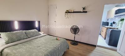 Apartaestudio en venta en La Castellana, Medellín, 33 m² · foto 4 de 9